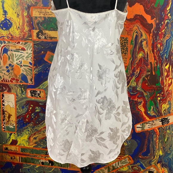 Newlywed lingerie! - Picture 4 of 5